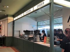 -M Stand(南京新街口金鹰店)