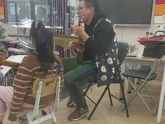 -小荧星艺校(大宁分校)