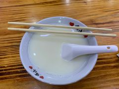 现磨豆浆-十里香粉馆(虹桥中路店)