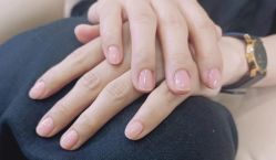 -阿噶西美甲美睫