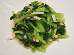 豆皮炒鸡毛菜-十里弄堂(K11店)