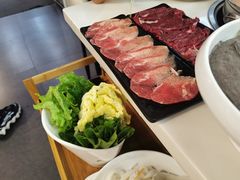时蔬拼盘-三头牛·潮汕牛肉生蚝火锅 (夏湾店)