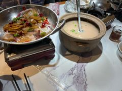 -小凤庭·地道湖北菜武昌鱼·藕汤(38年黄鹤楼店)