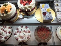 -花花卷卷·鲜食蛋糕(静安久光百货店)
