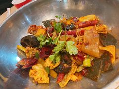 -拿渡麻辣香锅(世茂广场·工三店)