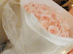 -花间阁鲜花气球连锁(两路口上清寺急市救中心店)