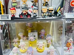 -泡泡玛特POPMART(侨福芳草地店)