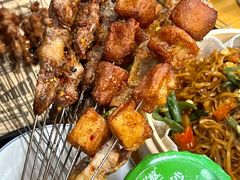 -黄小串·烤串海鲜涮牛肚(升龙广场店)