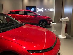 -小鹏汽车体验中心(苏州龙湖狮山天街店)