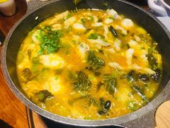 -东家小院金汤酸菜鱼(南阳路店)