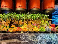 -雍容荟帝王蟹活龙虾展台自助(IFS黑金店)