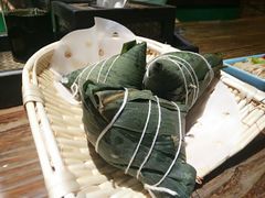 -八月美食小馆(银泰城总店)