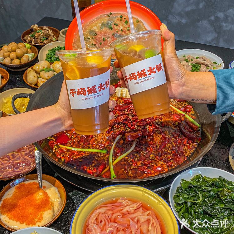 成都｜社区楼下老重庆火锅‼️手工苕皮巨好吃