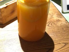 -蜜桃餐厅·伴山(湖滨商业街店)