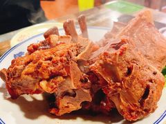 招牌酱骨-鑫正兴东北烧烤(滨湖店)