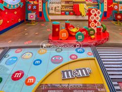 门面-m豆巧克力世界(上海世茂广场店)