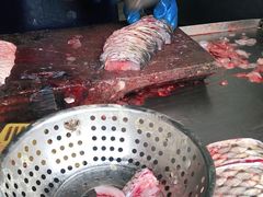 -梅记大块头爆鱼店(乍浦路店)