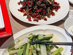 -艳阳天·非遗楚菜(武汉客厅店)