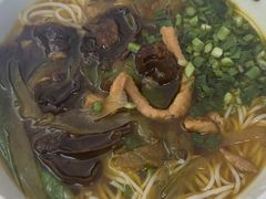 -越洋肖氏老米线(杨家坪店)
