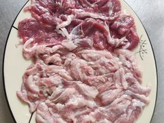 天衣無縫拚一兩肉-华哥新鲜猪精品美食