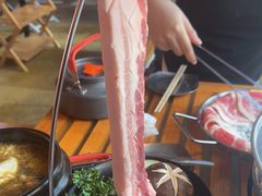 -叽叽扎扎烤肉场(生态城万达店)