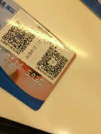 -瑞尔齿科(上海长风大悦城店)