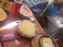 -赵美丽·重庆社区火锅·直营店(火车东站·中豪国际店)