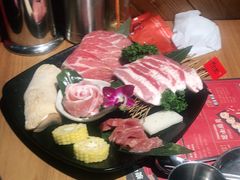 -青瓦炭韩潮烤肉(花园道店)