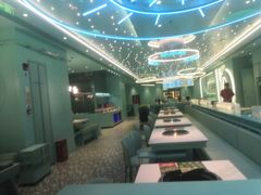 -季季红火锅(柳州城中万达二店)