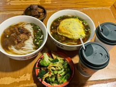 -矮子粉店1985·长沙米粉(湘春路店)