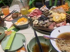-越弥越南传统美食馆