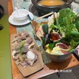 一口鲜掉眉！爱尚菌野生菌火锅，鲜得超上头  