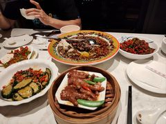 -誉八仙粤菜(万象天地店)
