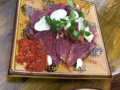 -燕兵眉州肥肠鱼饭店