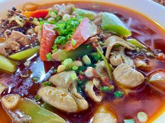 烧肥肠-刘土鸡家常菜