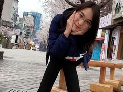 -梨大女人街