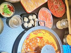 -晓宇重庆火锅(西安荟聚店)