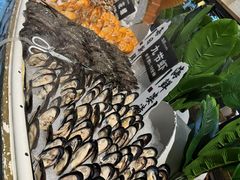 -领鲜活海鲜榴莲自助火锅(东门店)