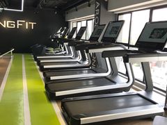 器械区-Liking Fit24小时智能健身(金汇路韩国街店)