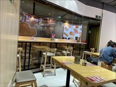 -魔都三兄弟酸辣粉·蘸卤炸串(虹桥万科店)
