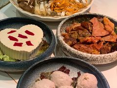 -牛人日志·鲜牛肉骨汤火锅(万科里瑧店)