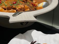杭州酱鸭-文华小渔村(椒江康平路店)