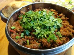 -大众跷脚牛肉馆·非遗传承单位(峨眉山店)