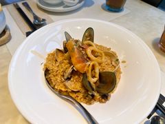 -港丽餐厅(高德置地店)