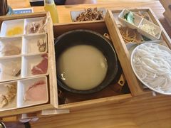 -勺子米线·云南传统小吃市集(四方街店)