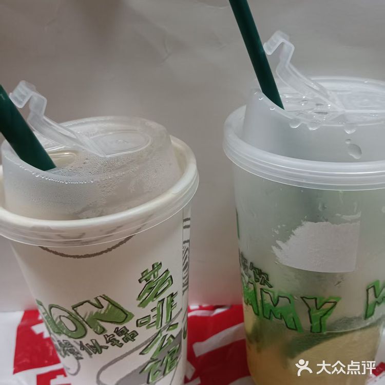 最近迷上了这家奶茶店