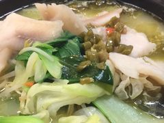 -灵芝妹子海鲜米线(瓦房店新玛特店)