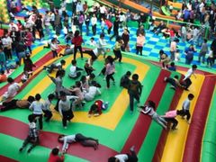 -蒙特利亲子乐园