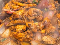 -胡须佬鸡煲四季火锅店(石厦西村直营店)