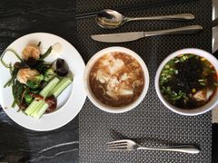 -东方红海鲜百汇(国际大厦店)